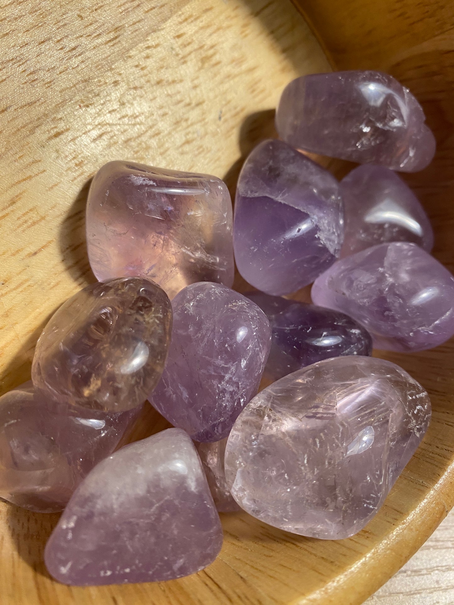 Medium light Amethyst tumbles