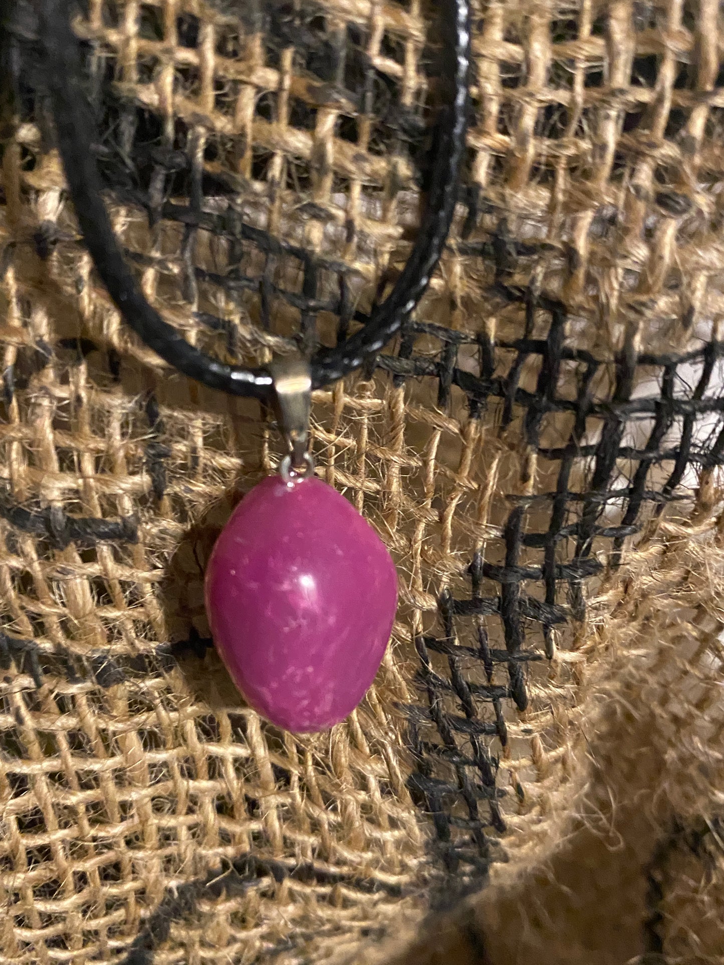 Pink dyed Agate necklace - small