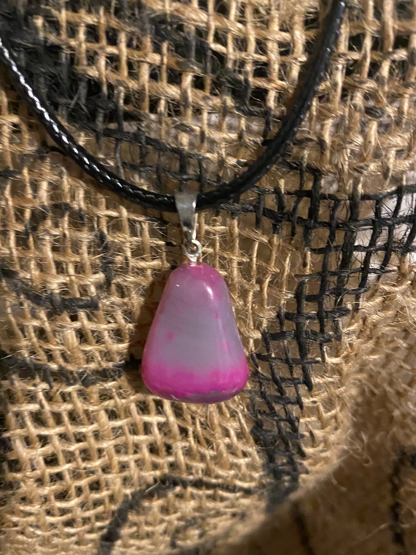 Pink dyed Agate necklace - small