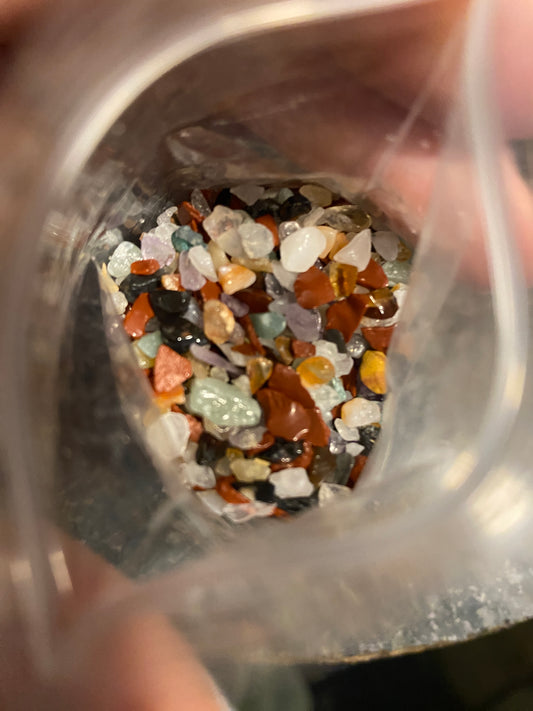 Mixed crushed crystals