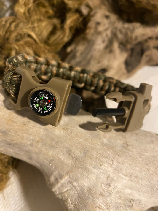 Survival bracelet