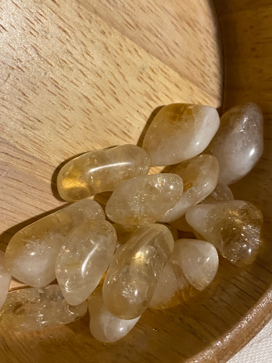 Small tumbled Citrine